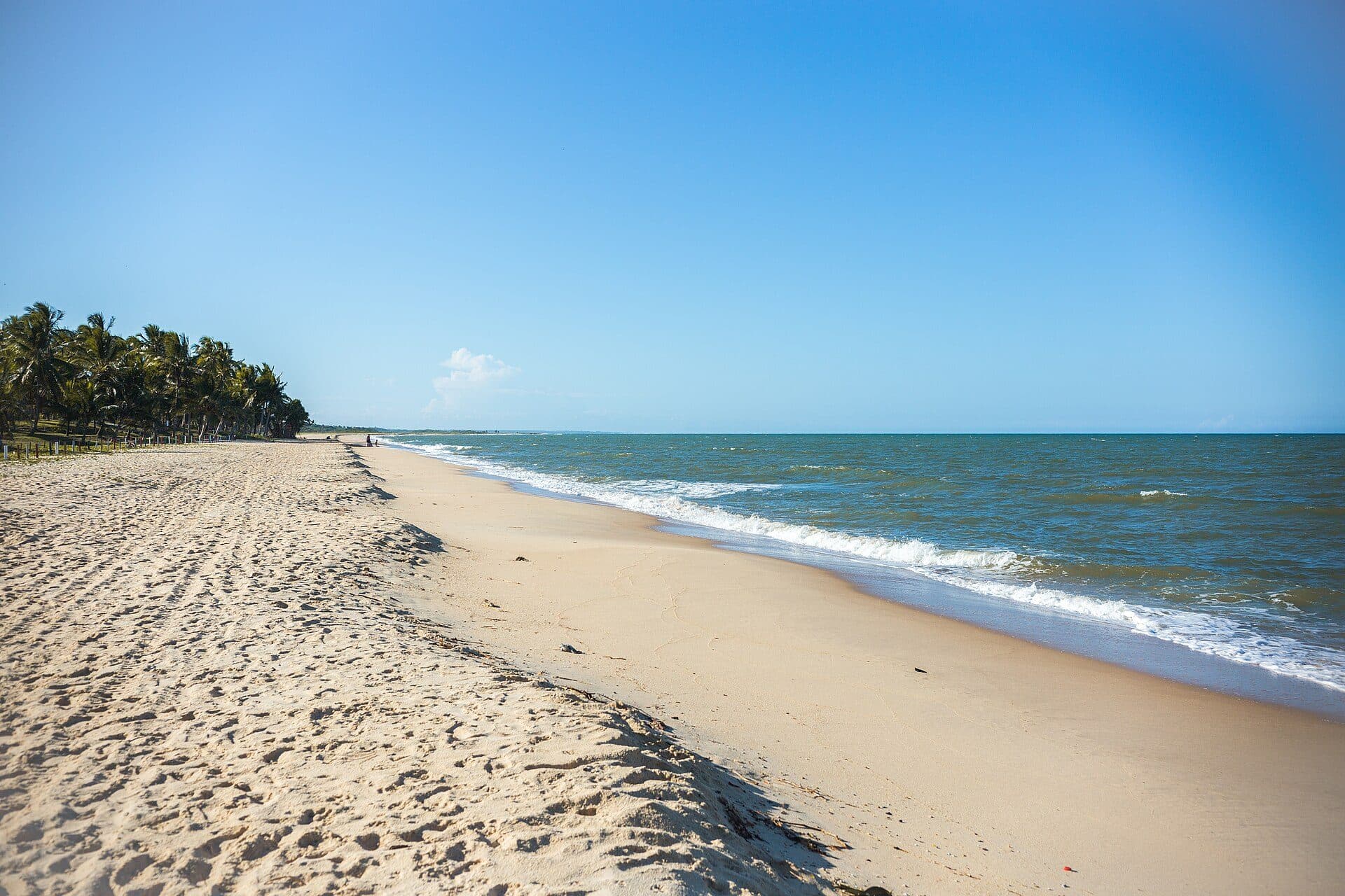 Vista da Praia de Guaratiba no município de Prado, Bahia