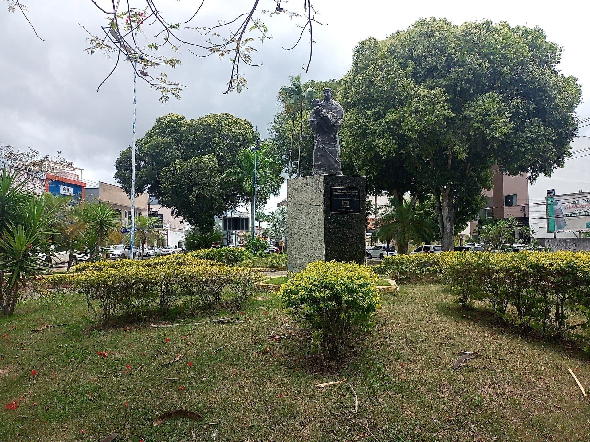 Vista da Praça São Benedito em São Mateus, no Espírito Santo