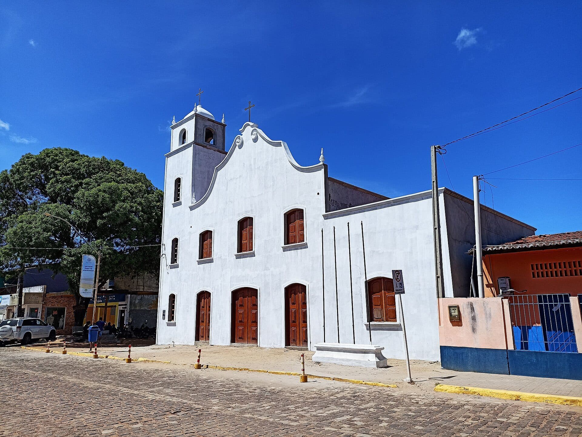 Fachada da Igreja de São Miguel Arcanjo em São Miguel do Gostoso