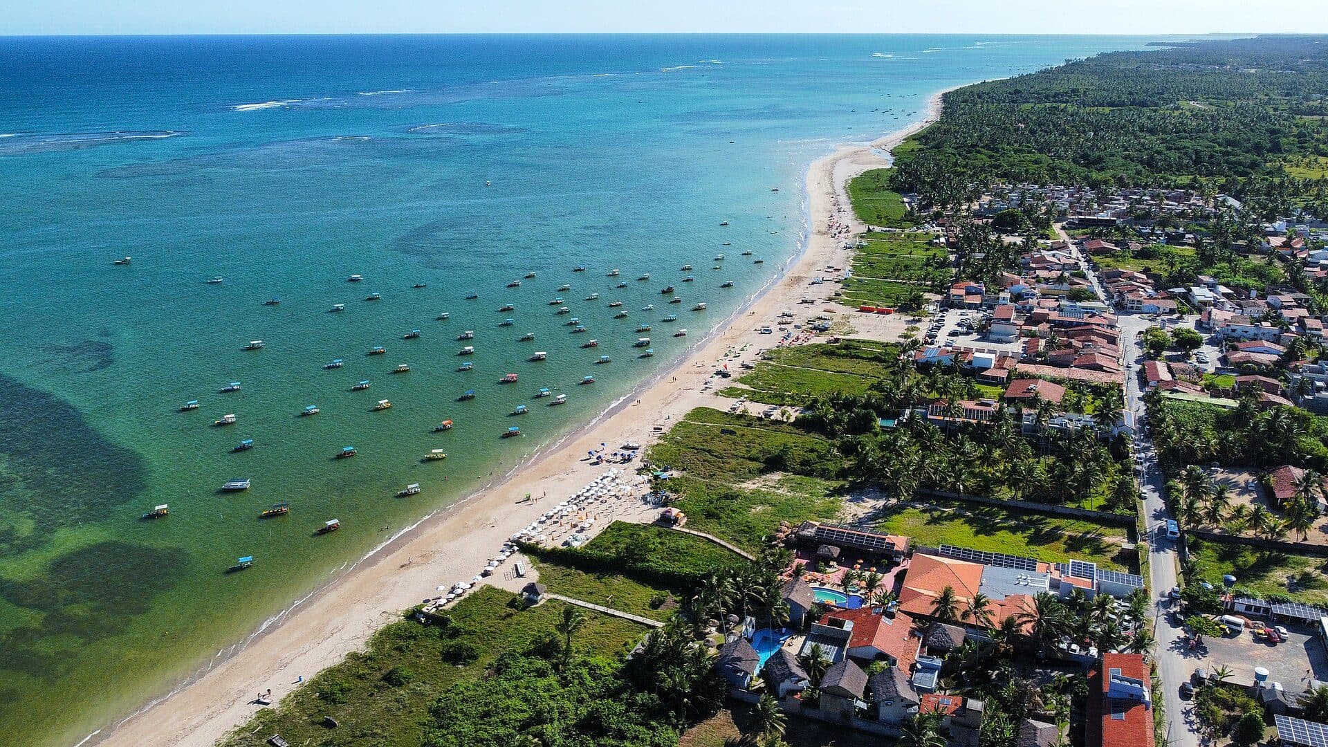 Vista da Praia de Porto da Rua em São Miguel dos Milagres, Alagoas